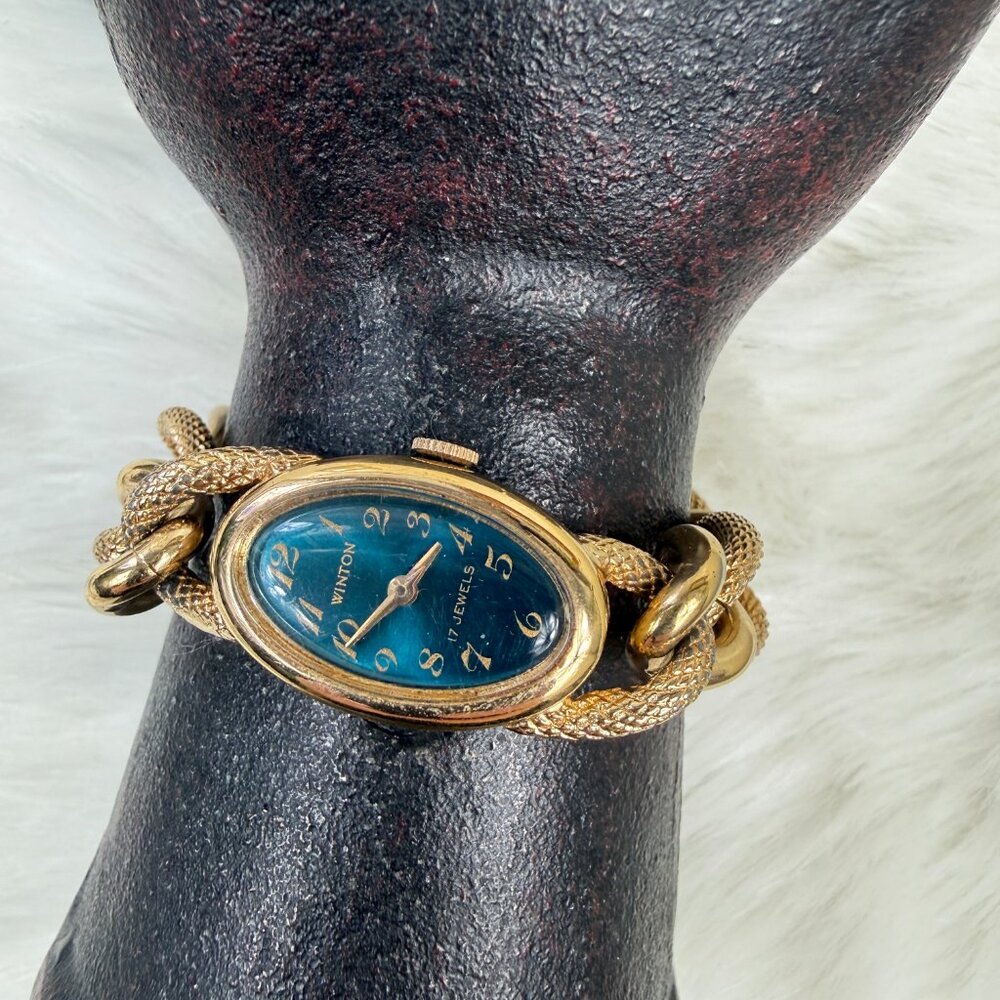Vintage Winton 17 Jewels Gold Tone Watch